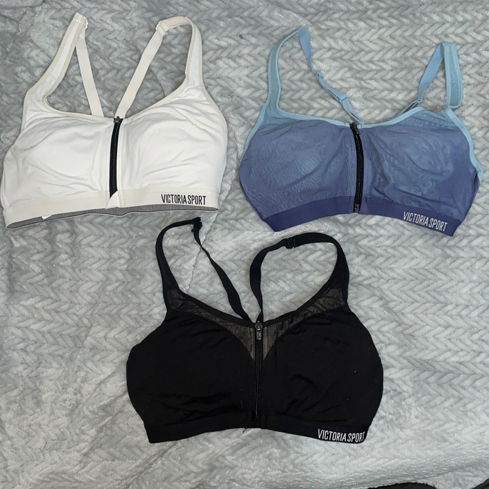 34D Victoria Secret Sports Bras